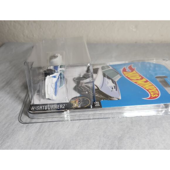 Hot Wheels Nissan Skyline H/T 2000GT-X Nightburnerz 283/ 365 9 of 10 New 2015 - Picture 3 of 6